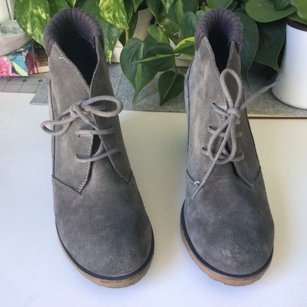 Lacoste Gray Suede Ankle Booties
